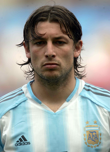 Gabriel Heinze (ARG) Gabriel Heinze (ARG) ...